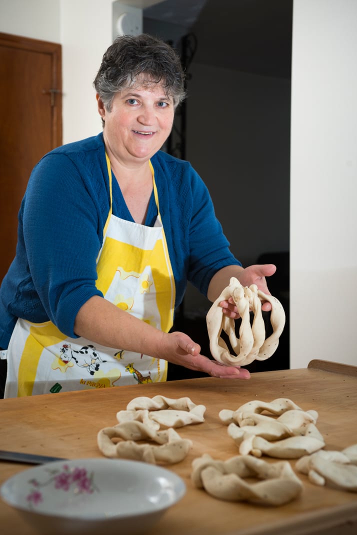 nonna paula making ciambelle di pane