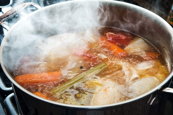 how-to-make-chicken-stock